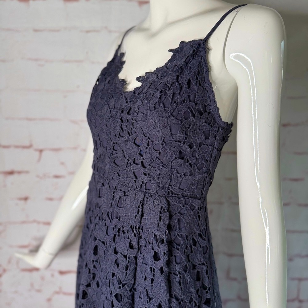 ANTHROPOLOGY MAEVE ASTR The LABEL Eyelet Lace Overlay Midi Dress Slate Blue M - Picture 10 of 15